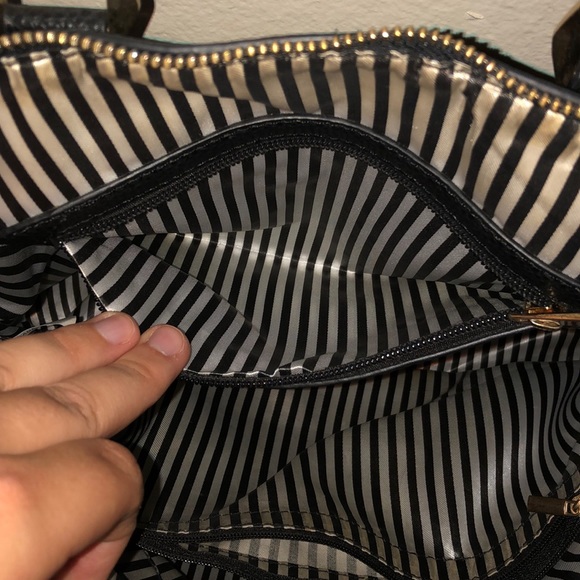 Black Aldo Satchel - Picture 4 of 6